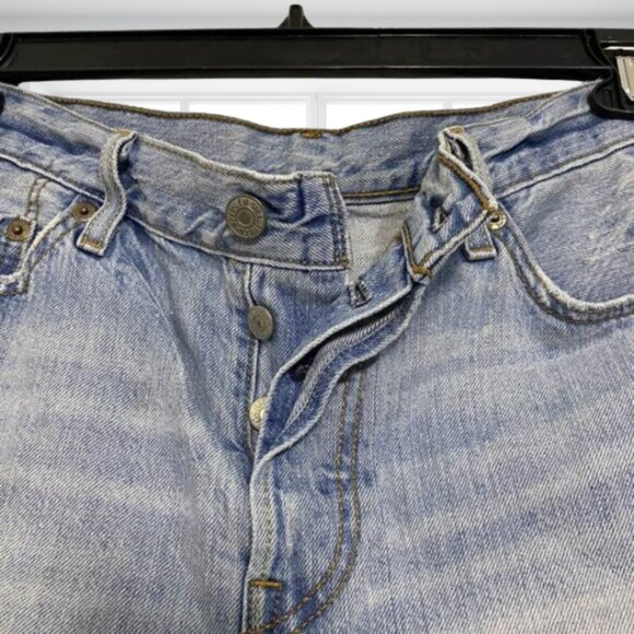 Levi's 501 30W Vintage Vibe Worn Button Fly Raw Hem Cutoff Jean Shorts - Picture 7 of 14